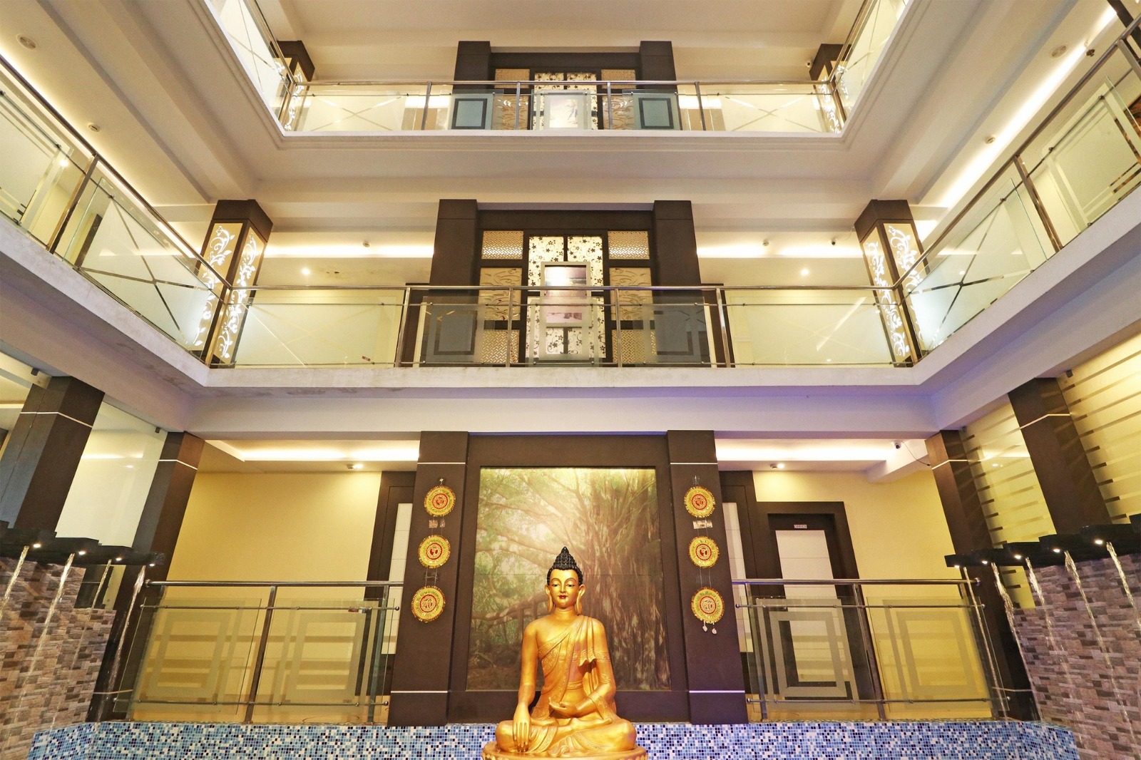 Hotel Ambalika